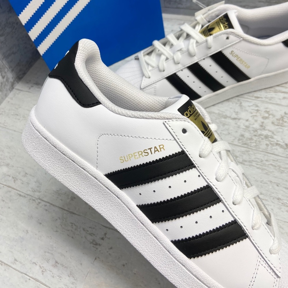 Adidas Superstar Sneakers - Picture 13 of 16